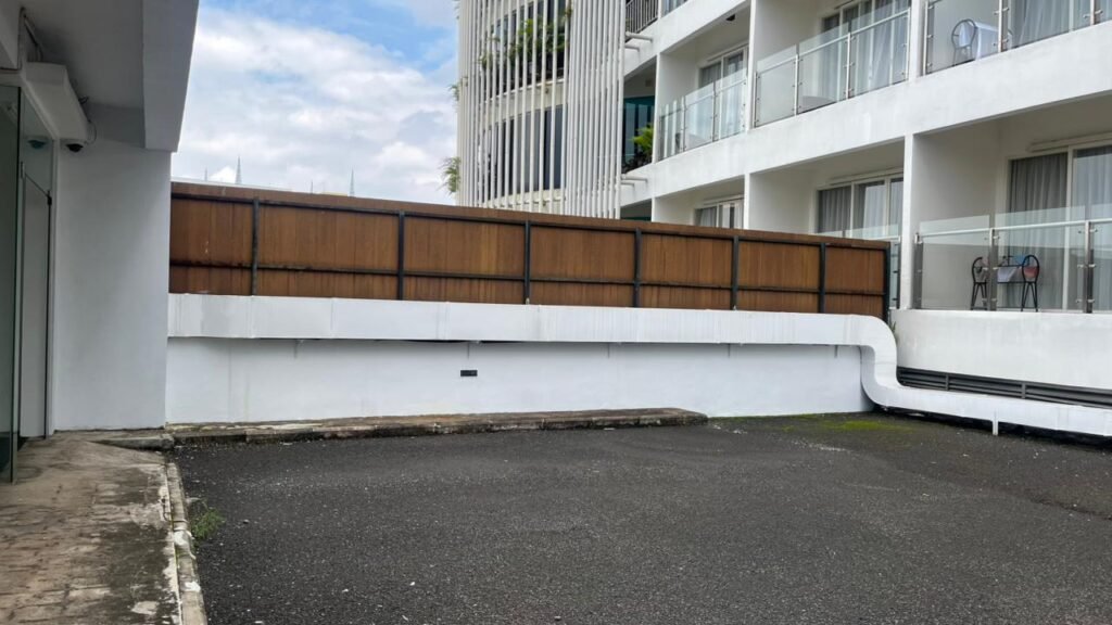 Pengecatan Ulang rooftop 1